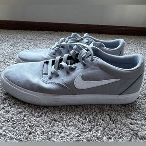 Nike SB Charge Men's Canvas Skate Shoes
